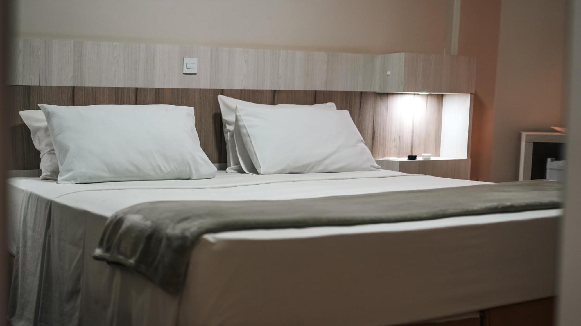 Harbor Querencia Hotel Cascavel  Exteriör bild